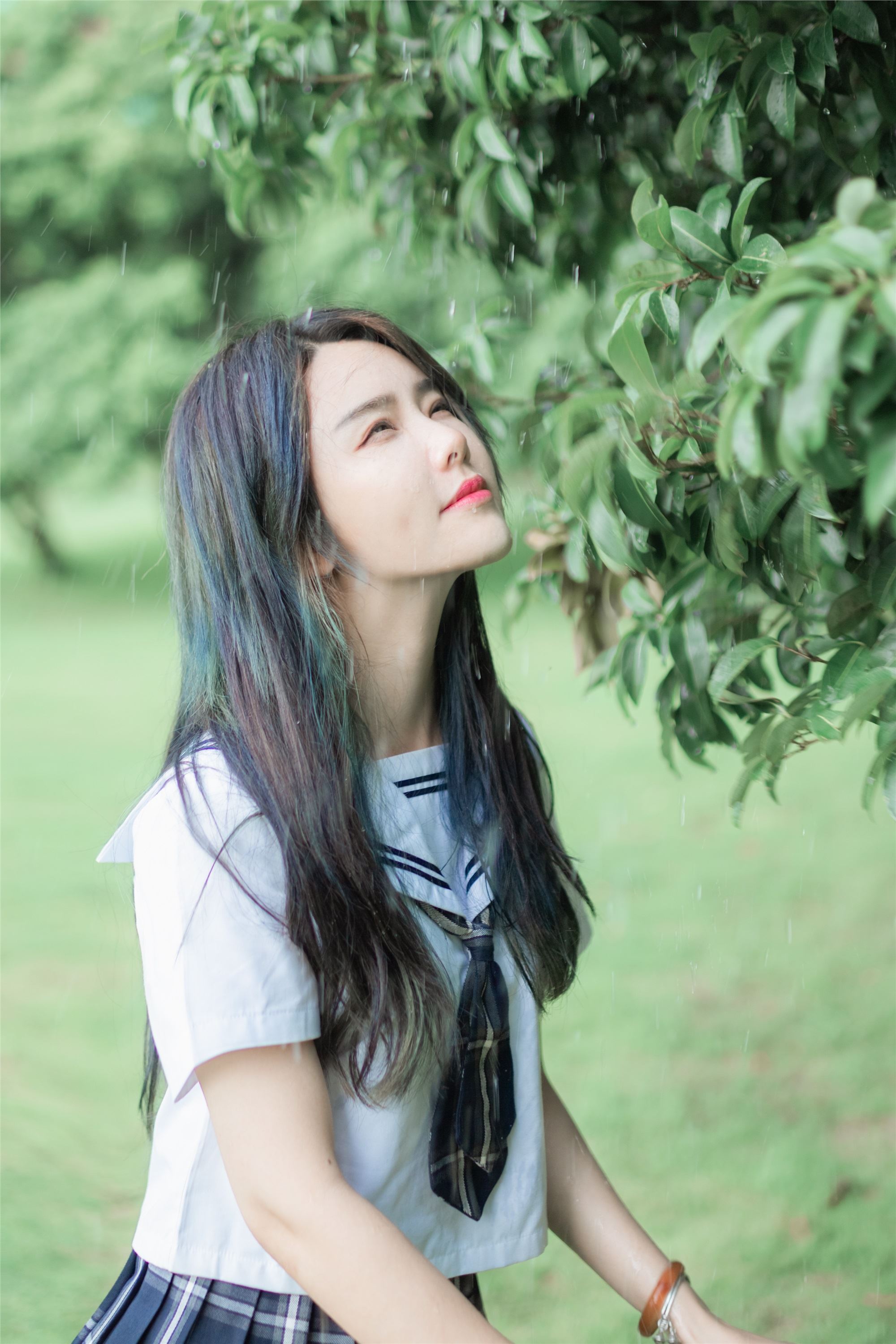 YITUYU艺图语 2021.09.01 夏日雨后 三重子